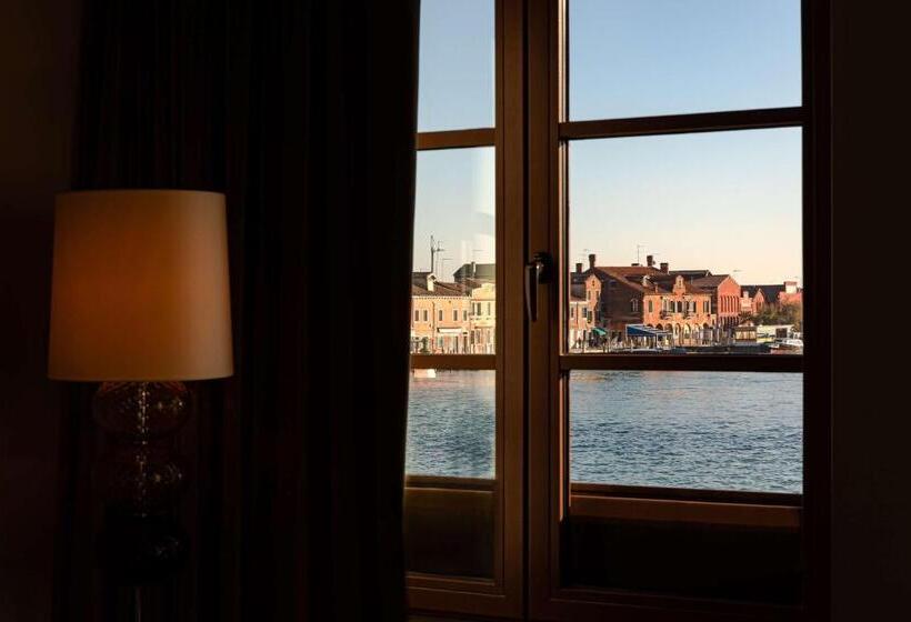 Полулюкс с Видом, Hyatt Centric Murano Venice