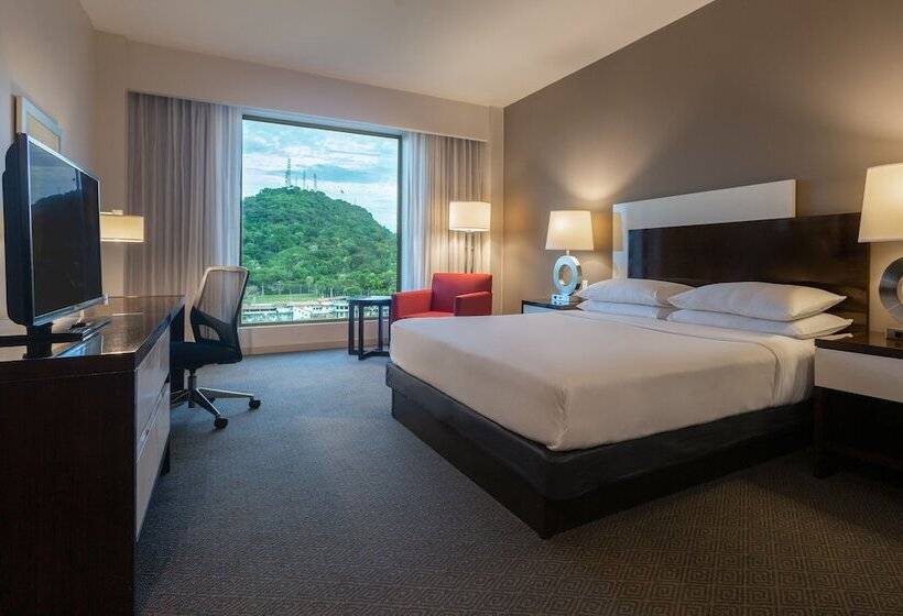 家庭间, Marriott Panama Hotel   Albrook