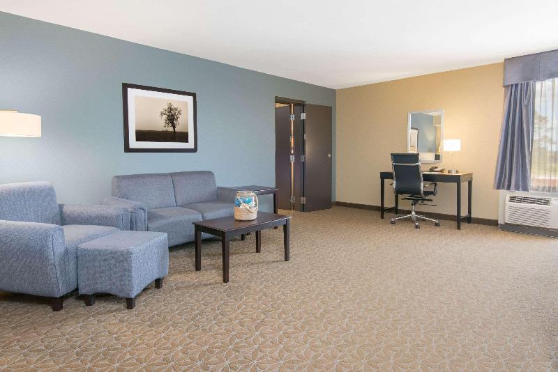 Люкс Кровать Кинг, Wyndham Garden Texarkana