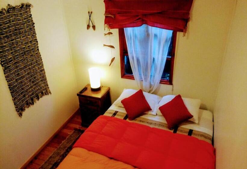 Standardrum Delat Badrum, Hostal Torre De Babel