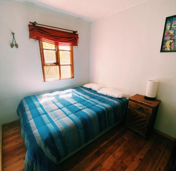 Standardrum Delat Badrum, Hostal Torre De Babel