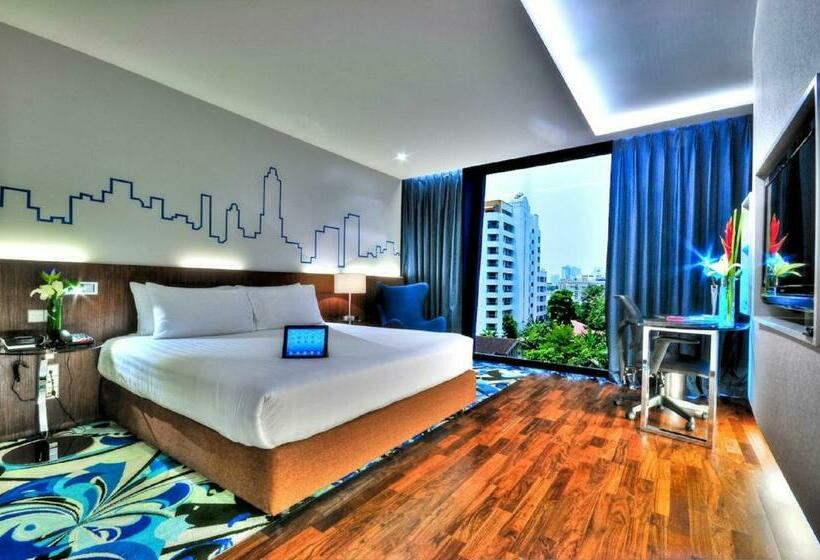 Номер Deluxe, Galleria Sukhumvit 10 Bangkok By Compass Hospitality