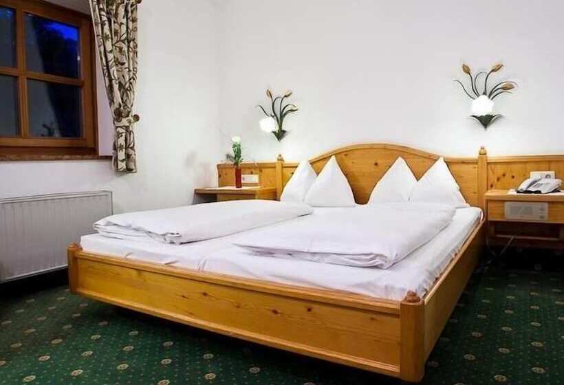اتاق راحتی, Gasthof Mitteregger   Beste Lage In Kaprun