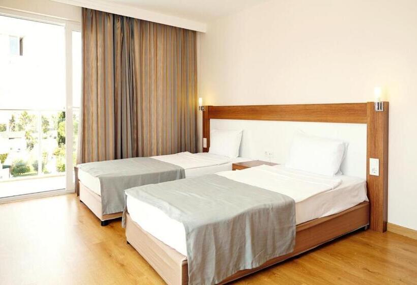 Triple Room Sea View, Numa Konaktepe Hotel   All Inclusive