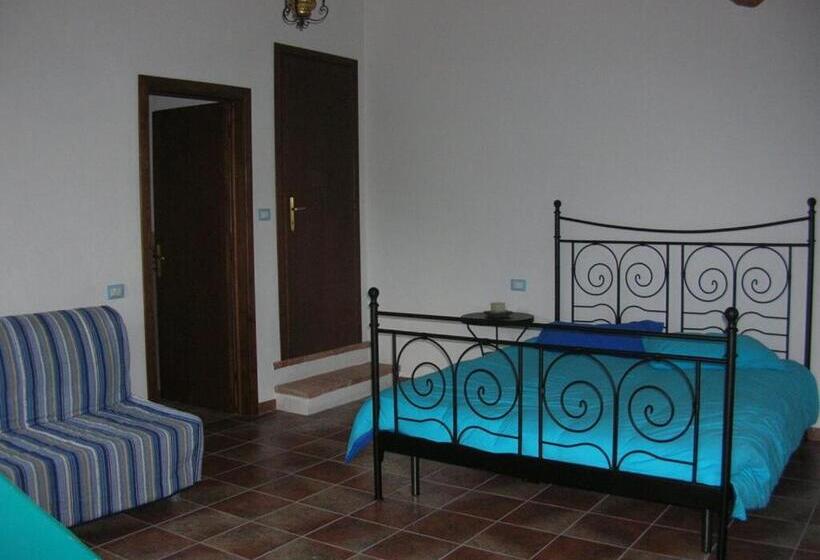 Четырехместный Номер Стандарт, B&b Al Pozzolone