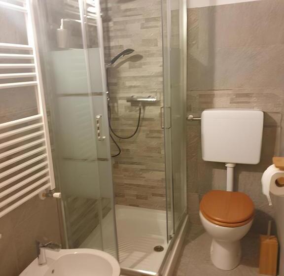 Номер Стандарт, Antica Casa Occitana