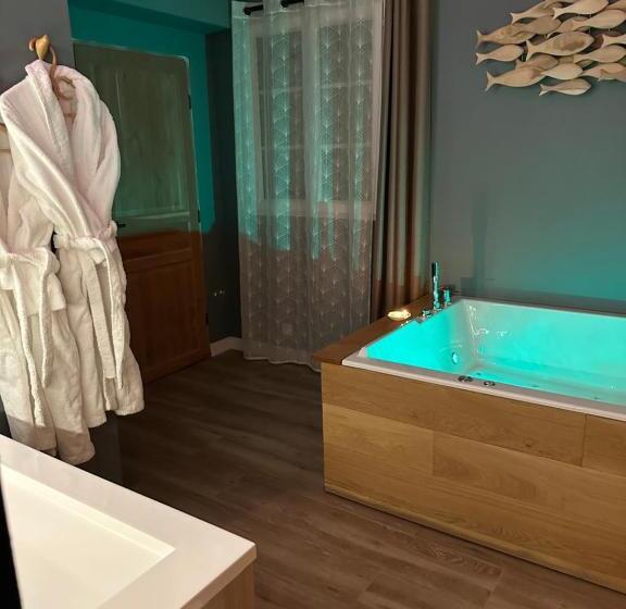 스탠다드 룸 가든 전망, Mas Hinaiti   Suite Romantique Avec Spa Et écran Géant De Cinéma