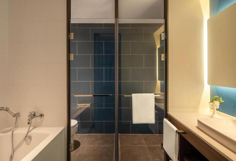 Стандартный Номер Кровать Кинг, Holiday Inn Express Qingdao Jinshui, An Ihg