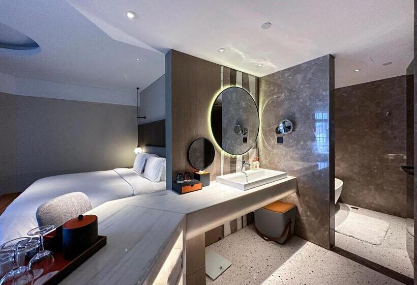 Полулюкс Кровать Кинг, Crowne Plaza Chongli Resort, An Ihg