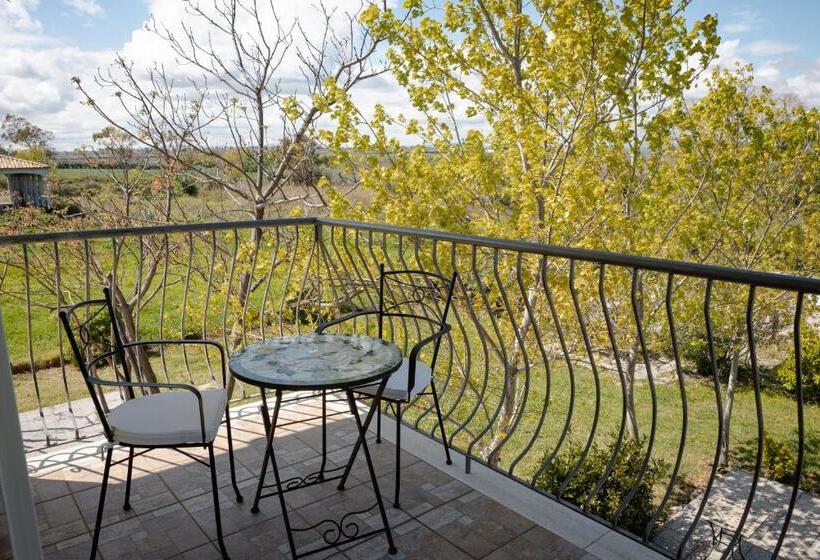 オーシャンビュースタンダードルームバルコニー付き, Villa Marianna