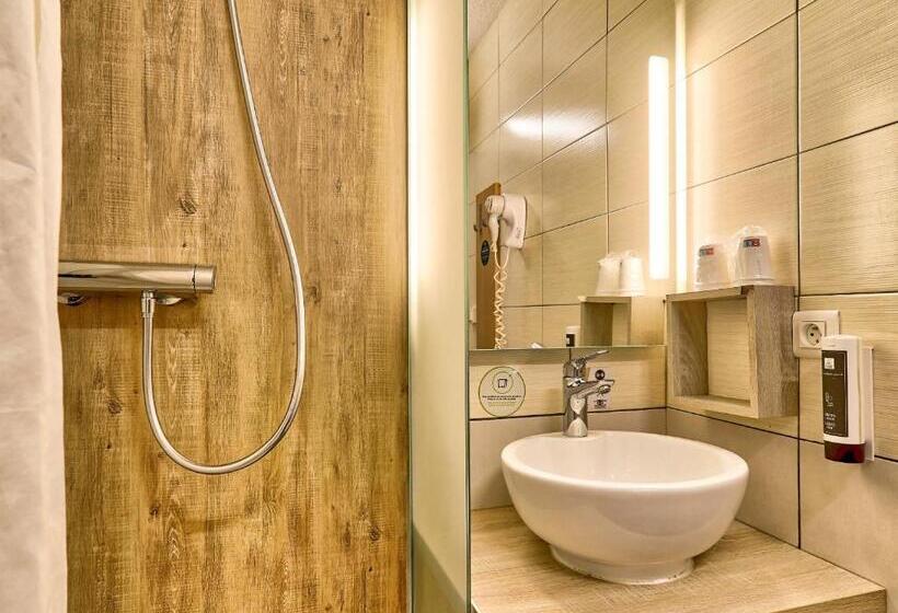 Номер Стандарт, B&b Hotel Clermont Ferrand Sud Aubière