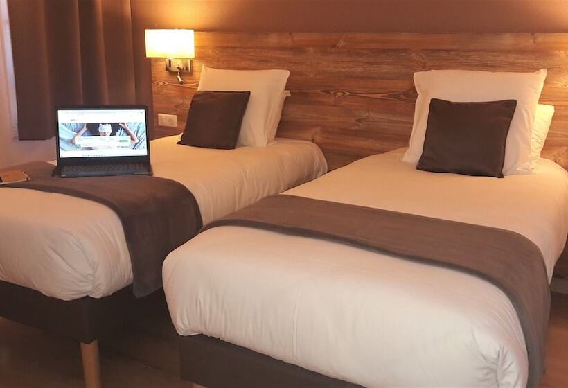 Номер Стандарт, Brit Hotel Confort Pau Lons