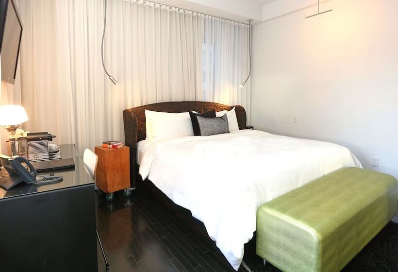 اتاق استاندارد, Chez Swann