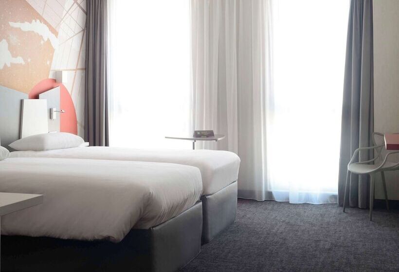 Номер Стандарт, Ibis Styles Poitiers Centre