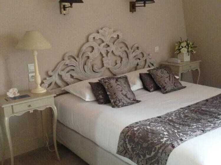 Номер Deluxe с Террасой, Hôtel Restaurants & Spa Perier Du Bignon
