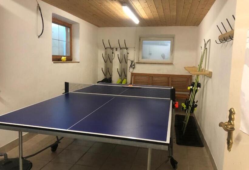 کلبه ییلاقی سوپریور یک خوابه, Wirtshaus Tauernhex