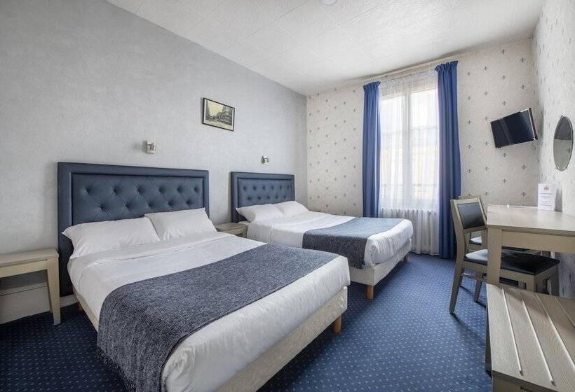 Quarto Estandar, Royal Hotel Versailles