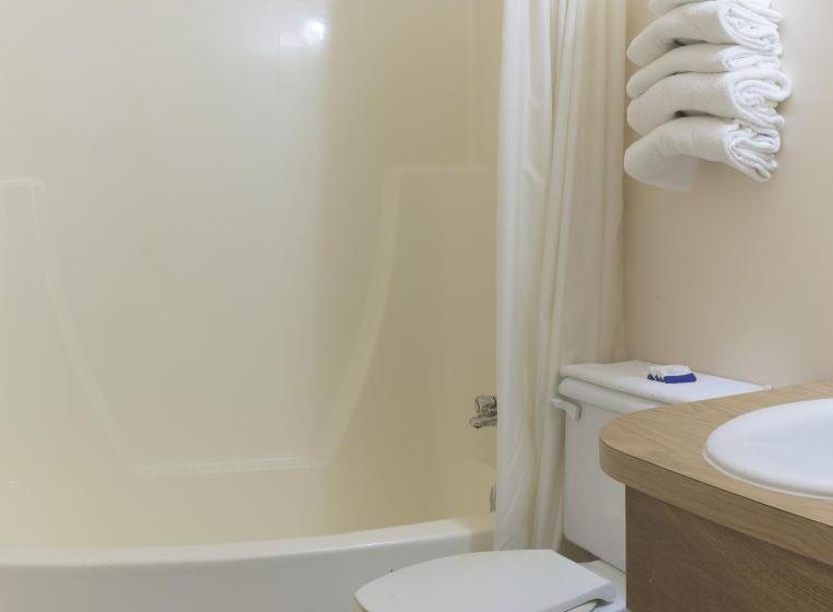 Номер Стандарт, Sun Dek Motel