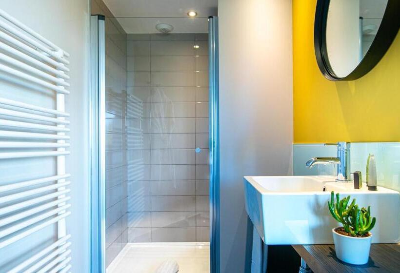 Номер Клуб, The Originals Boutique Hotel Saint James, Montaigu Vendée, Nantes Sud