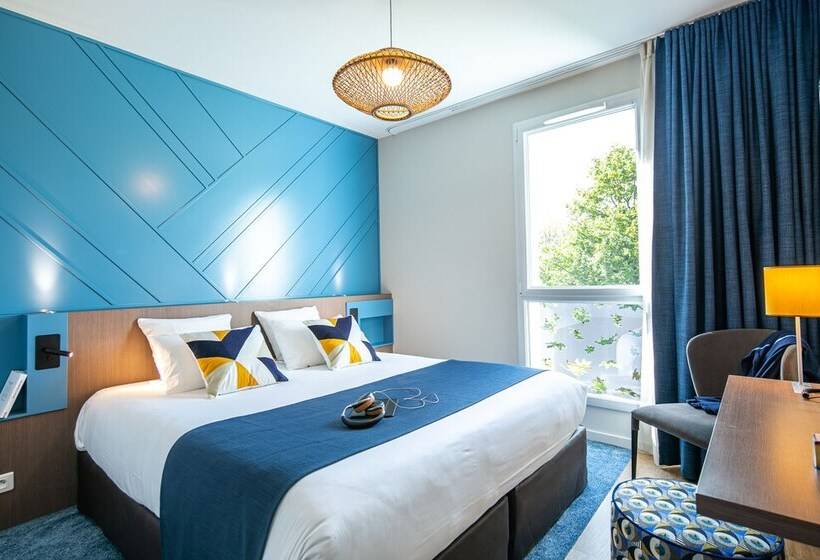 Номер Комфорт, The Originals Boutique Hotel Saint James, Montaigu Vendée, Nantes Sud