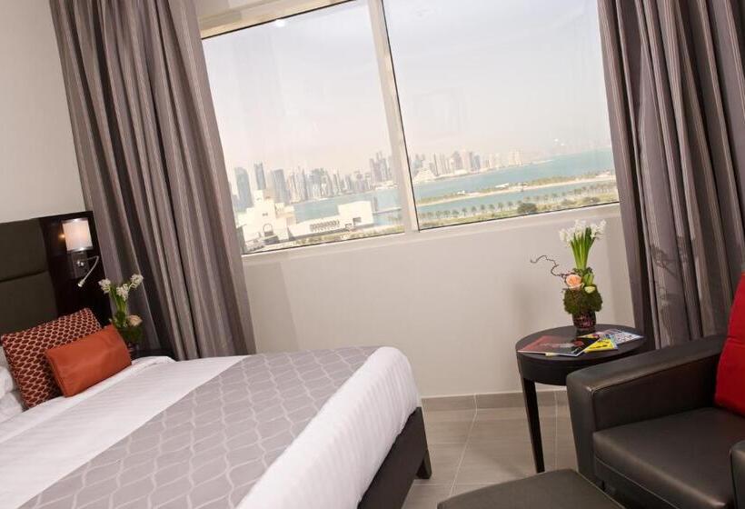 اتاق اجرایی با چشم‌انداز دریا, The Royal Riviera Hotel Doha
