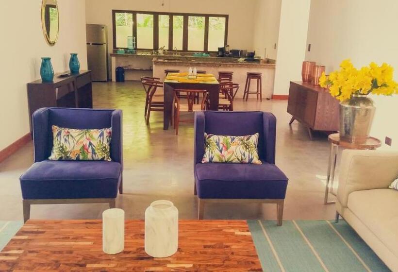 بنگله خانوادگی, Bolontiku Boutique Hotel & Spa