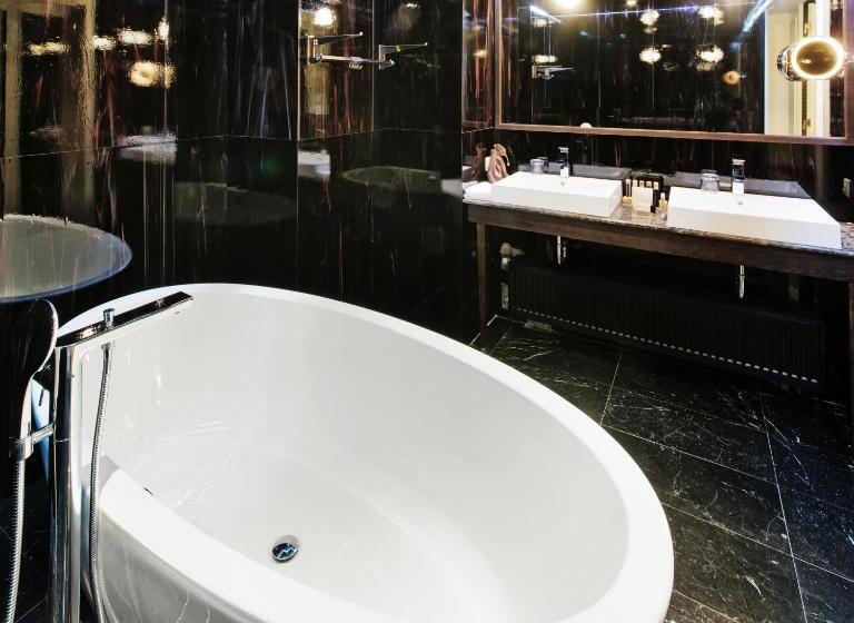Люкс, Grandezza Hotel Luxury Palace