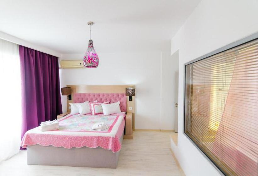 آپارتمان سوپریور 1 خوابه, Phoenicia Holiday Resort
