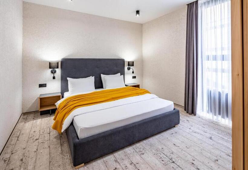 Люкс 2 Спальни, Wood Hotel Resort & Spa