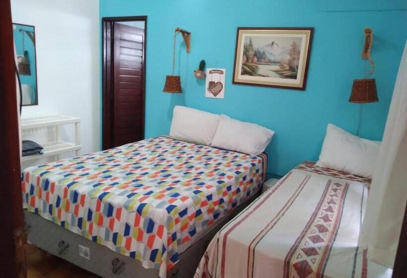 סוויטה משפחתית, Regiane Beach Pousada Hostel
