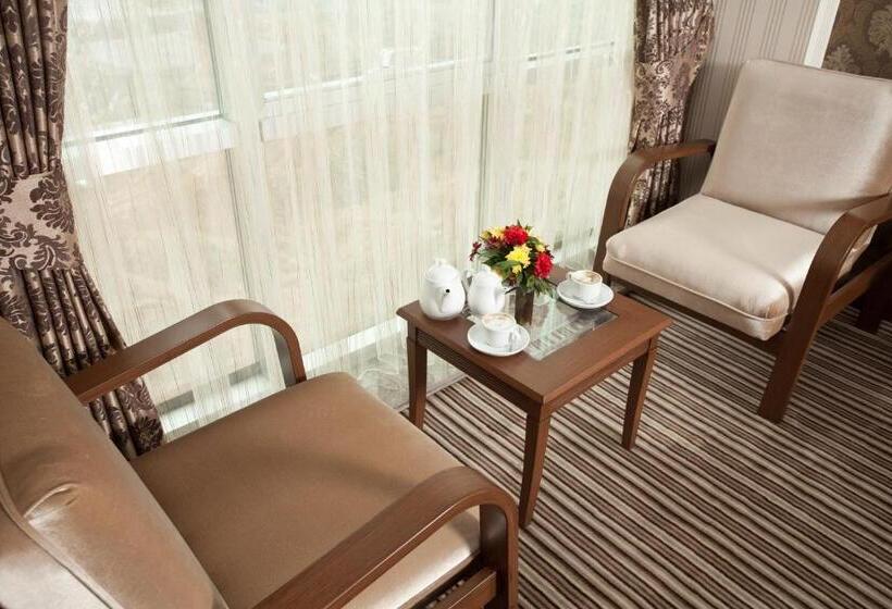 Quarto Estandar Individual, Grand Altuntas