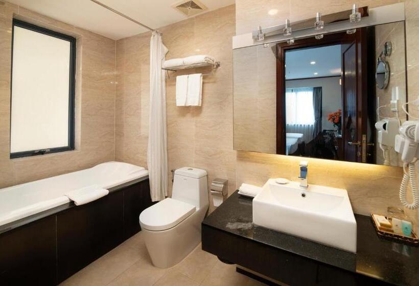 اتاق لوکس, Hanoi La Rosa