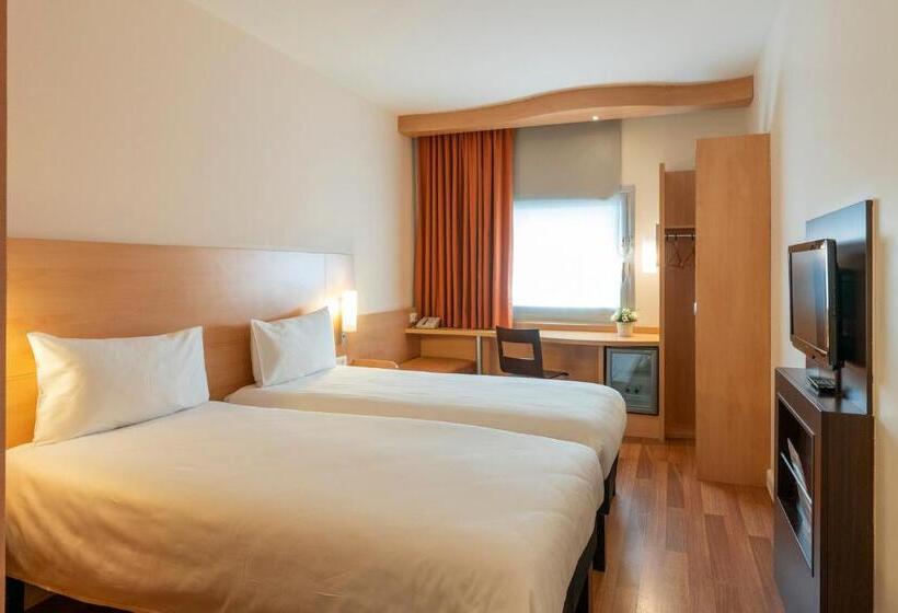 Quarto Estandar, Ibis Izmir Alsancak