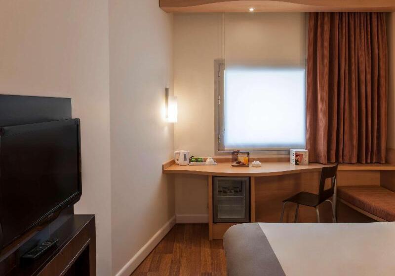 Quarto Estandar, Ibis Izmir Alsancak