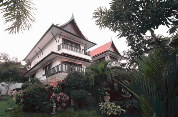 수영장이 있는 3베드룸 빌라, Paradise Island Estate