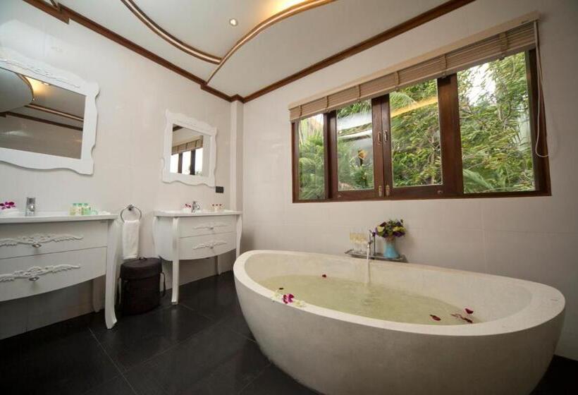 침실 4개 빌라, Paradise Island Estate