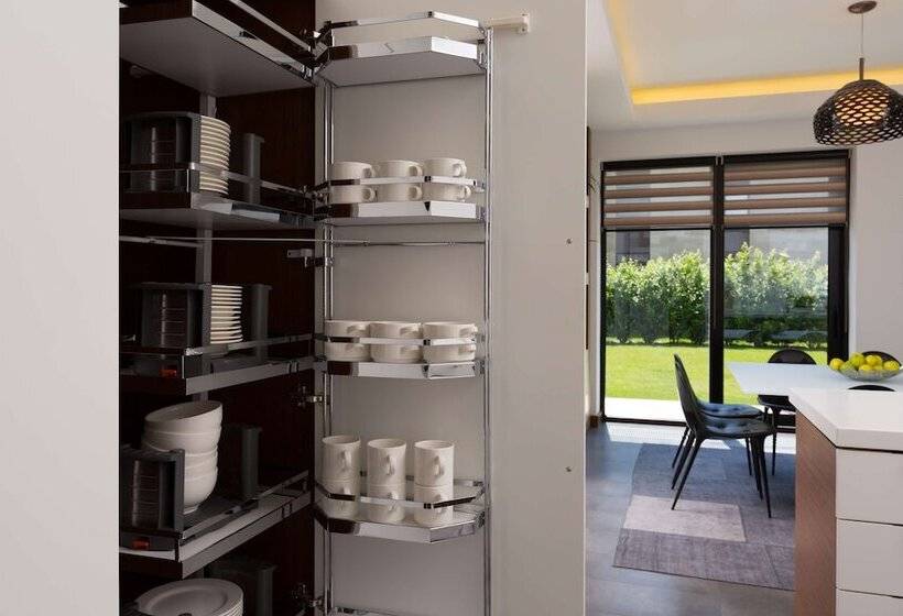 Вилла с 1 спальней и бассейном, Radisson Collection Paradise Resort And Spa, Sochi