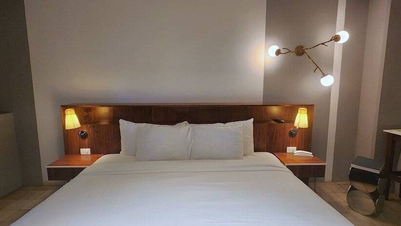 اتاق سوپریور با تخت بزرگ, Flor De Mayo Boutique Hotel, Spa & Restaurant