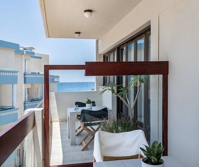 Estudio Standard Vista Mar Lateral, Magia Apartments