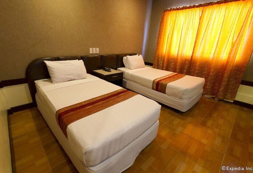 풀장 전망 디럭스 룸, Holiday Spa