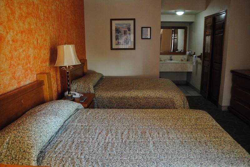 اتاق استاندارد, Suites El Paseo