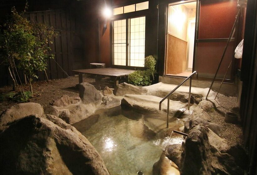 Номер Стандарт, Yufuin Ryoan Wazanhou