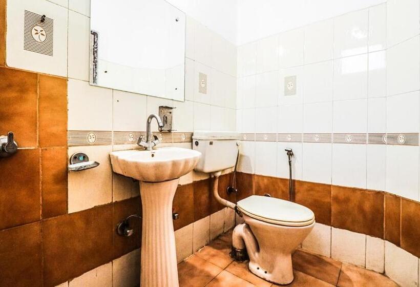 Трехместный Номер Классика, Avni Residency By Oyo Rooms