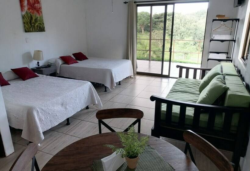 Семейное Студио, Vida Aventura Ranch