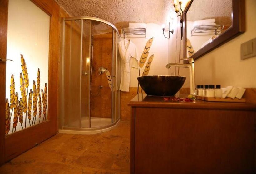 디럭스 스위트, Anatelein Boutique Cave