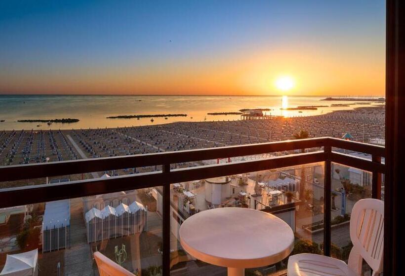 إستوديو قياسى مطل على البحر, Rex Residence