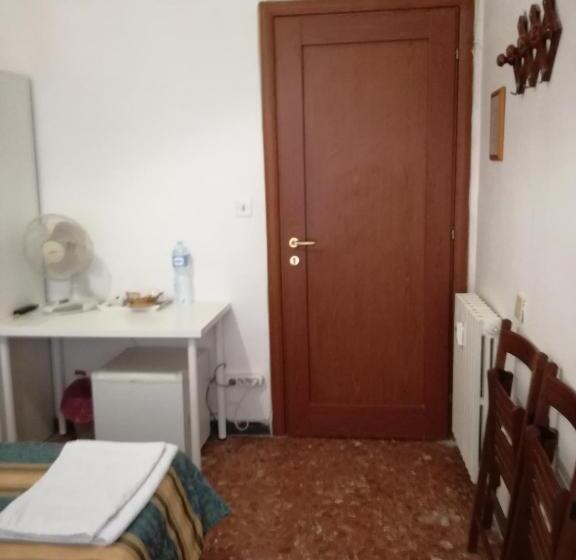 Quarto Estandar, Testa Gioacchino B&b