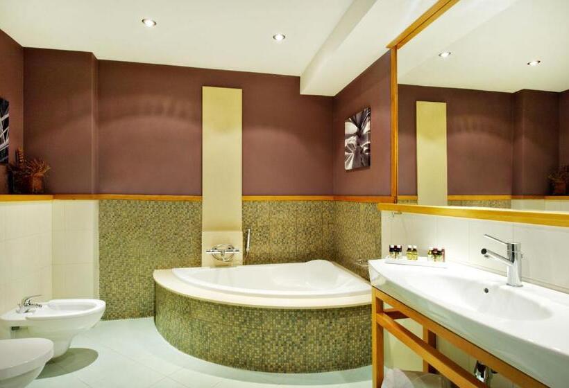 Студия Стандарт, Grand Hotel Boutique