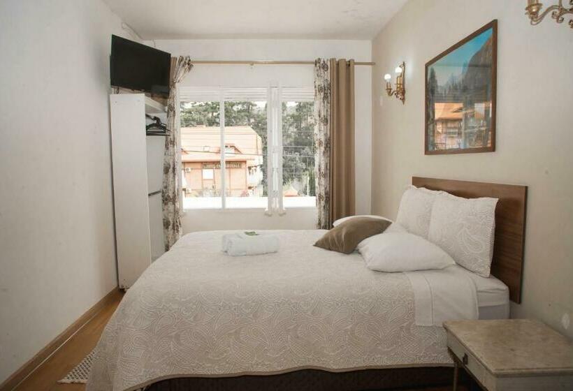 Suíte Deluxe, Pousada Fm Premium   Vila Capivari