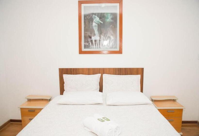 Suíte Deluxe, Pousada Fm Premium   Vila Capivari